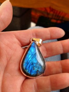 Pendentif labradorite bleue