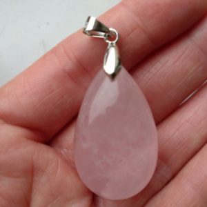 Pendentif quartz rose
