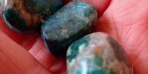 Pierres roulées Chrysocolle